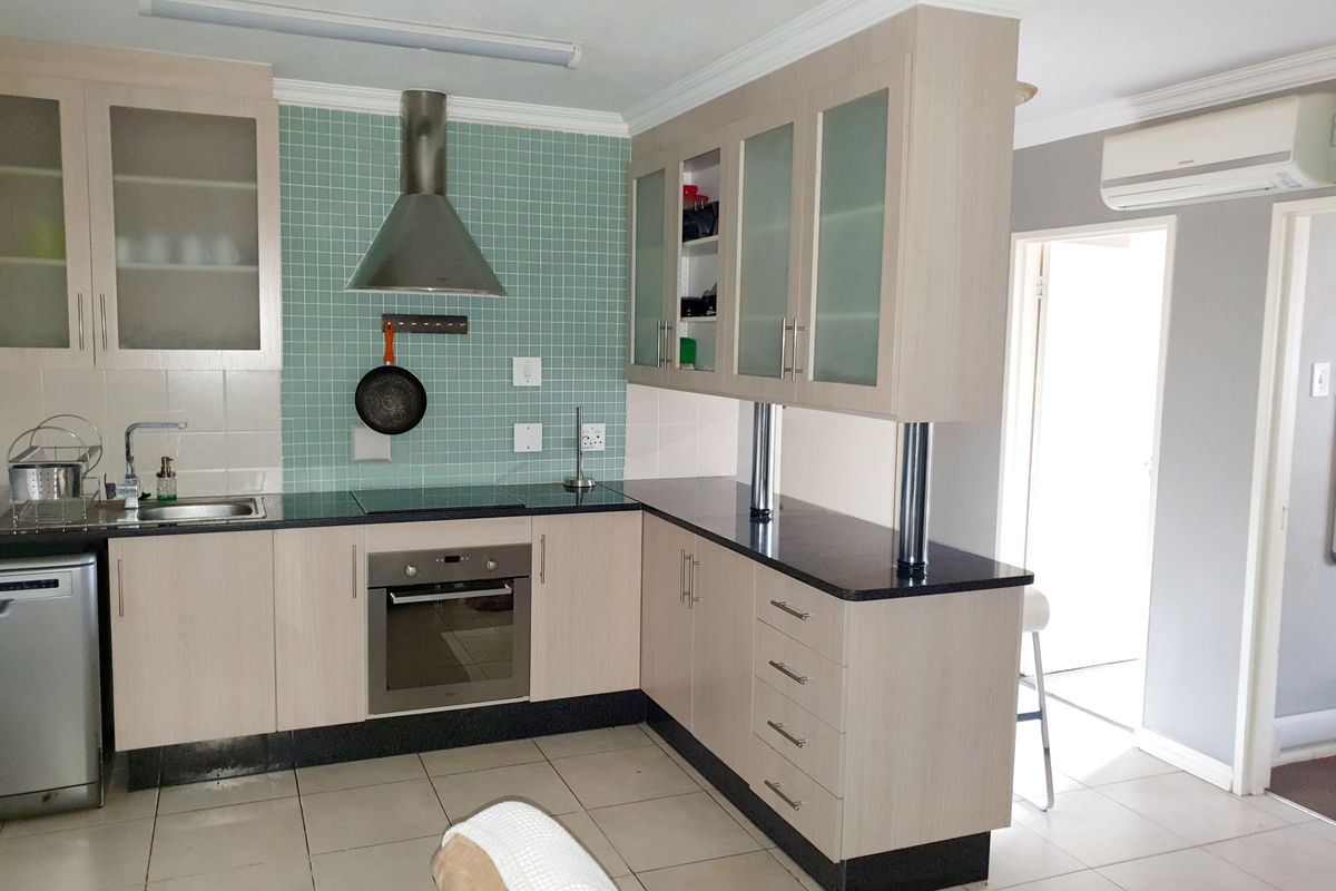 Beautiful Furnished Student Apartment for Rent in Hatfield - Photo 2