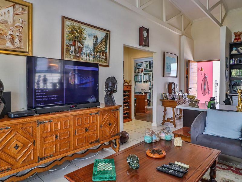 2 Bedroom Townhouse in Upmarket Retirement Village - Photo 10