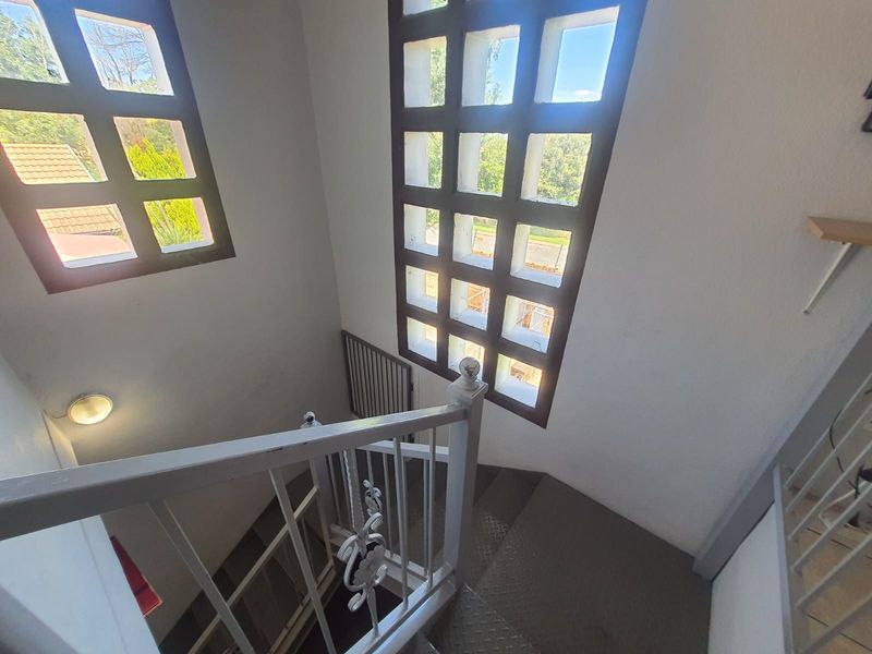 PRIME SPOT Family Home In SE 3 New To The Market - Photo 8
