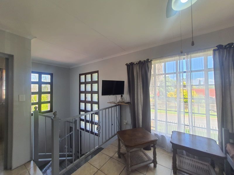 PRIME SPOT Family Home In SE 3 New To The Market - Photo 7
