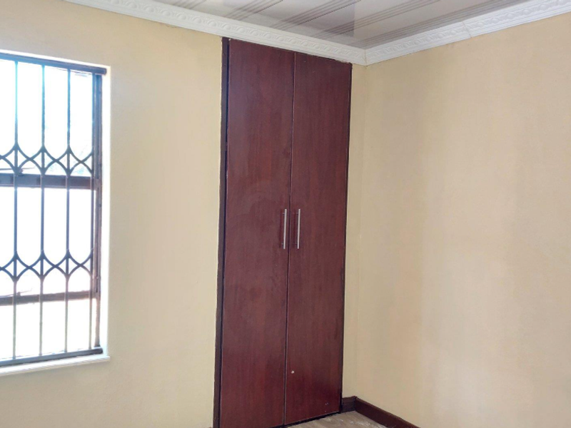 Charming home offers effortless comfort and functionality. - Photo 6