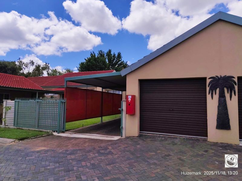 Apartment in popular complex located in Sasolburg. - Photo 2