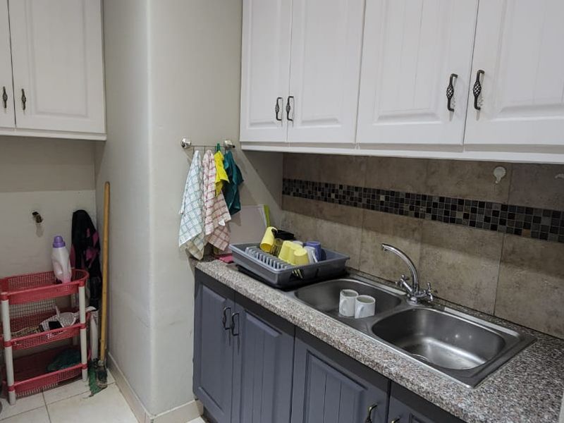 3-Bedroom Family Home with granny flat  for Sale - Photo 3