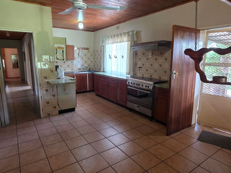 Plot for Sale on the Banks of the Sugarbush River – Tranquil Living with Endless Potential - Photo 9