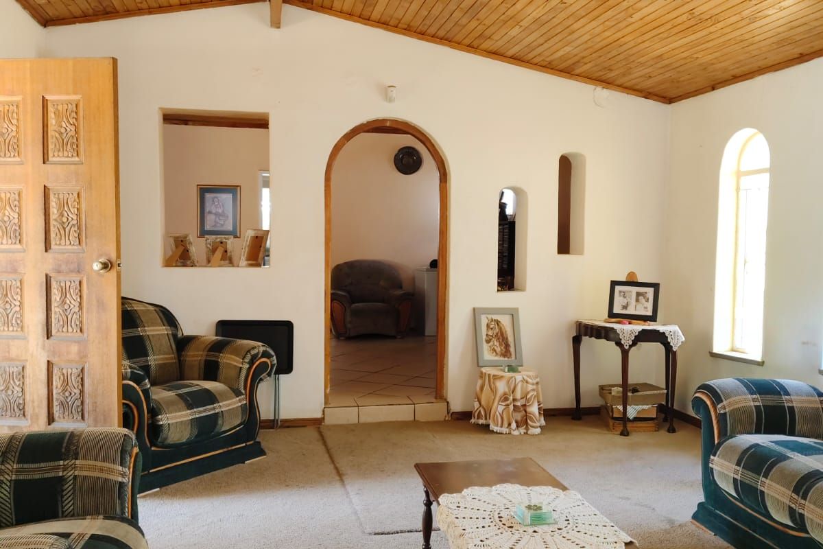 Family home at an absolutely fantastic price!! - Photo 4