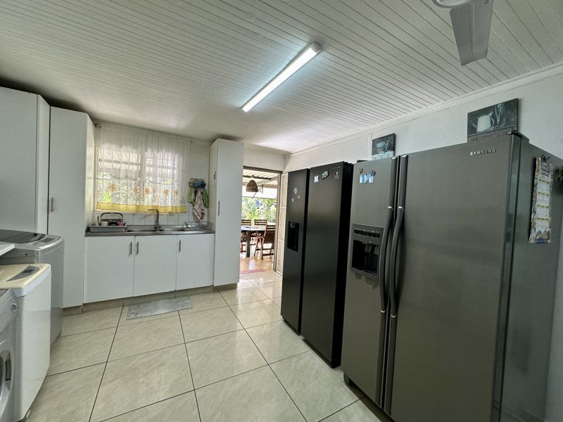 Immaculate 3-Bedroom Family Home with Flatlet for Sale in Arboretum - Photo 7