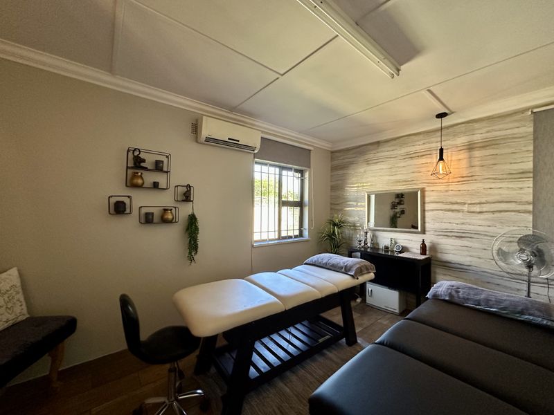 Prime Investment Opportunity – High Rental Yield & Exceptional Growth Potential - Photo 3