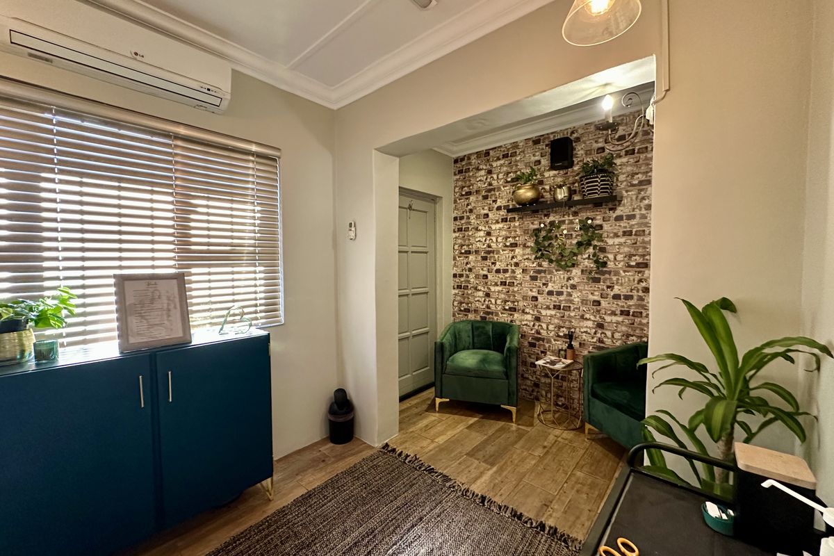 Prime Investment Opportunity – High Rental Yield & Exceptional Growth Potential - Photo 2