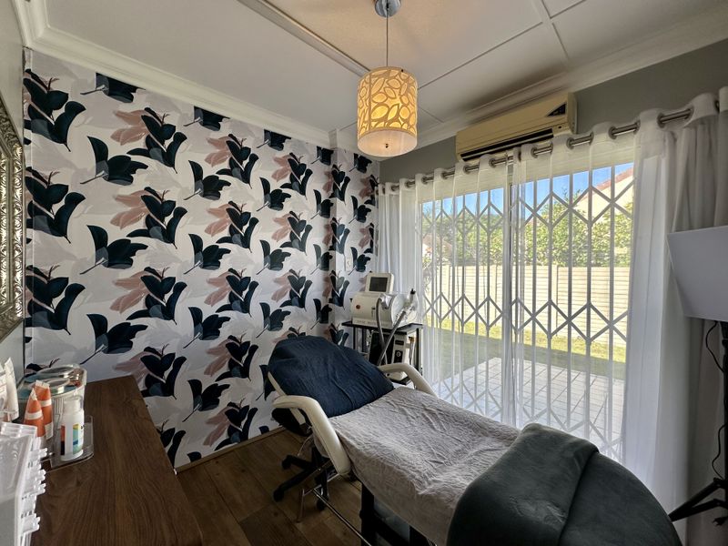 Prime Investment Opportunity – High Rental Yield & Exceptional Growth Potential - Photo 5