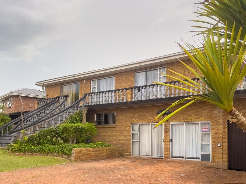 Close to the Beach | Sea Views | Multiple Living Options - Photo 3