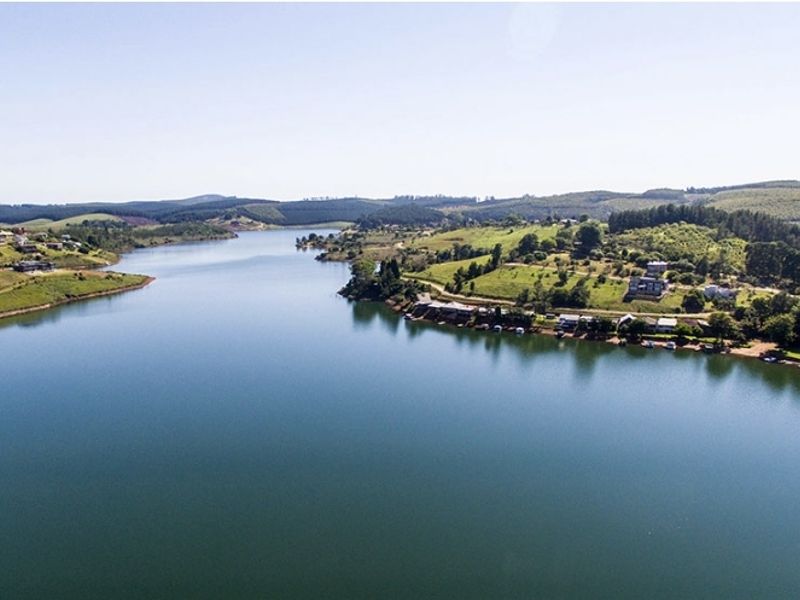 Exclusive Property For Sale With House & 2 Flatlets Overlooking Ebenezer Dam. - Photo 9