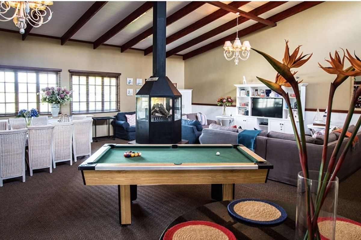 Exclusive Property For Sale With House & 2 Flatlets Overlooking Ebenezer Dam. - Photo 3