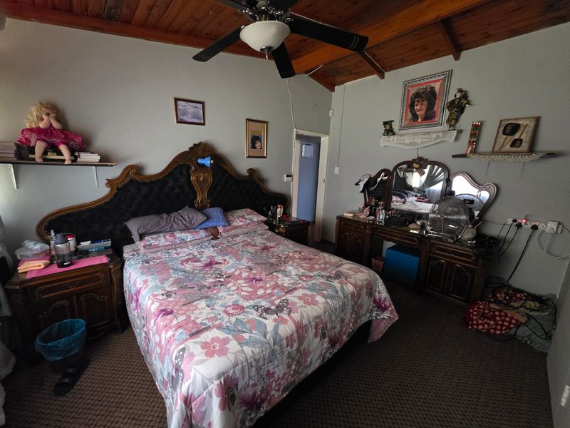 Beautiful House for Sale in Sasolburg – Perfect Business Opportunity! - Photo 8