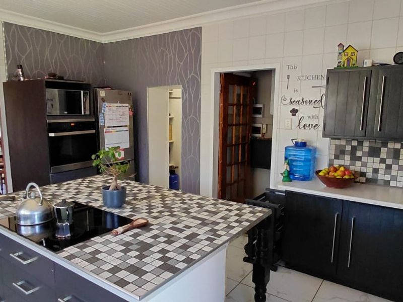 Golden oldie for sale - Photo 7