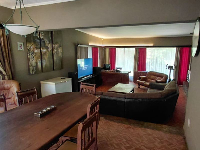 Golden oldie for sale - Photo 6