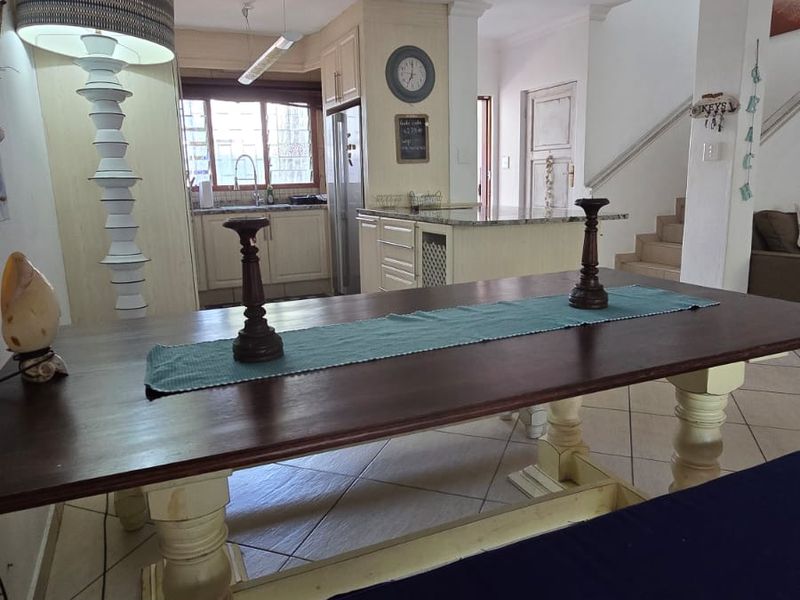 Modern fully furnished Townhouse in Zinkwazi Beach. Renovated, Secure & Ideal for Airbnb - Photo 3