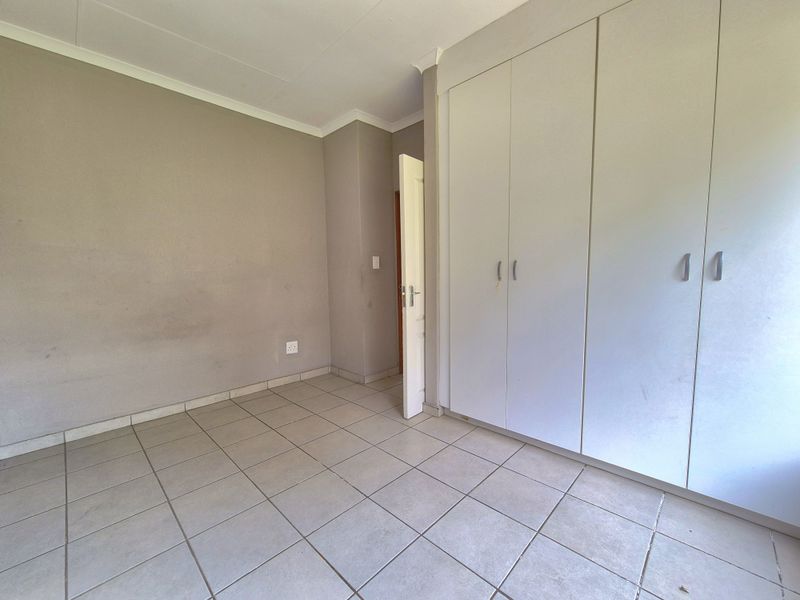 LOVELY APARTMENT FOR SALE NEAR VARIOUS AMENITIES! - Photo 7