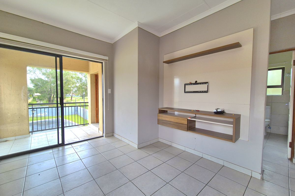 LOVELY APARTMENT FOR SALE NEAR VARIOUS AMENITIES! - Photo 5