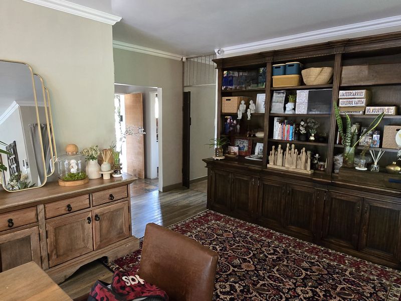 4 Bedroom House for Sale in Welgelegen - Photo 8