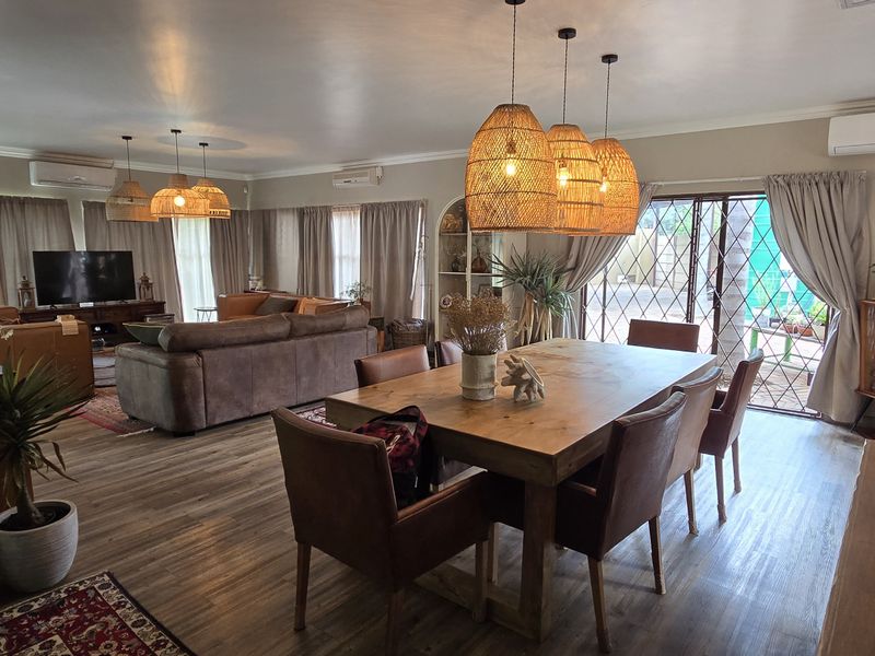 4 Bedroom House for Sale in Welgelegen - Photo 2