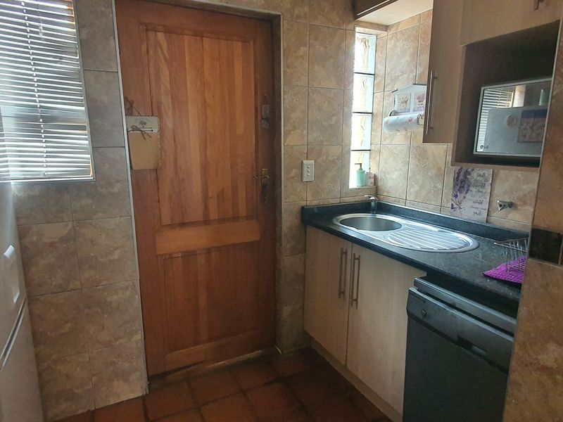 House For Sale In Heidelberg - Photo 9