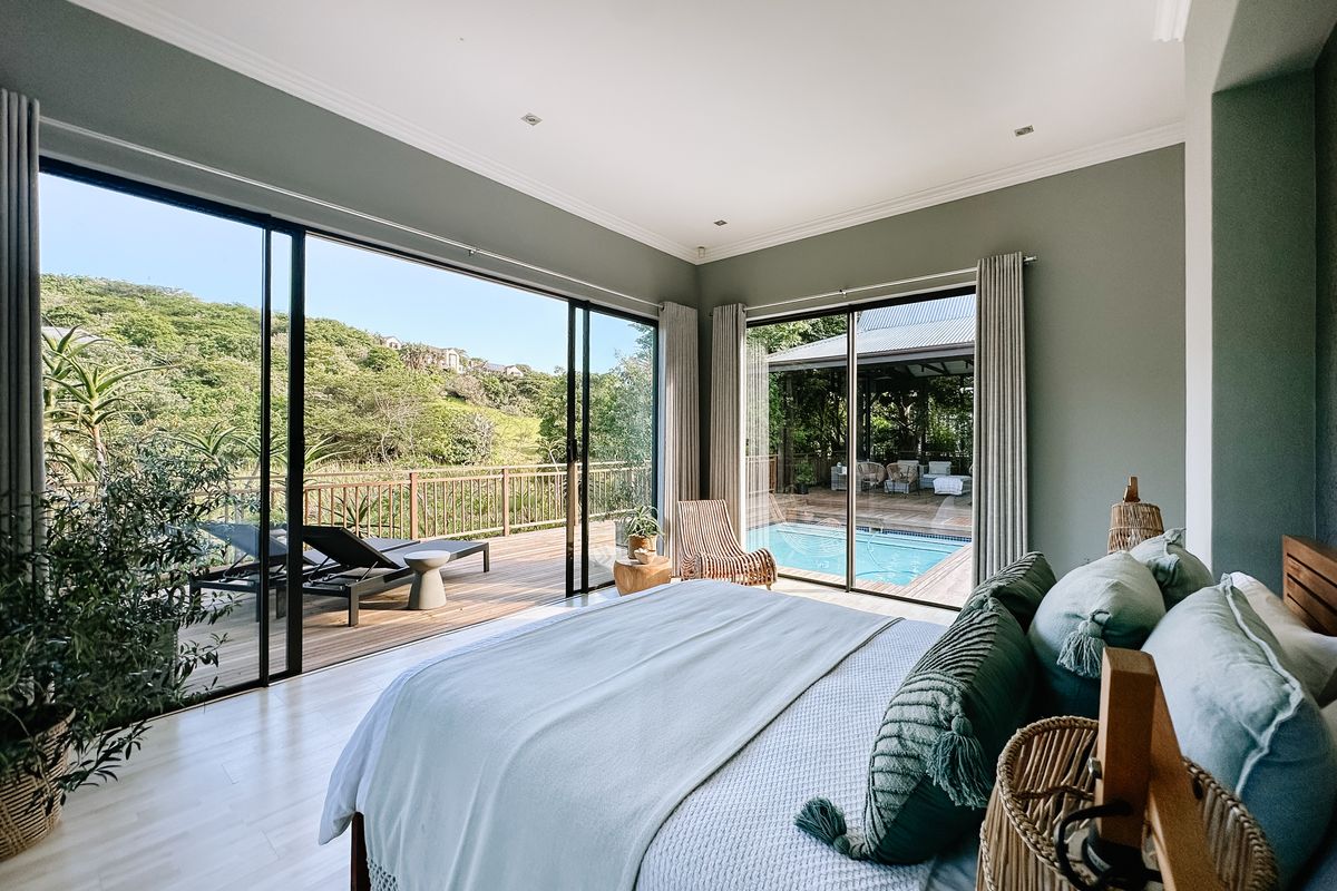 Luxurious 4-Bedroom Home in Simbithi Eco Estate with Pool, Flatlet & Scenic Greenbelt Views - Photo 3