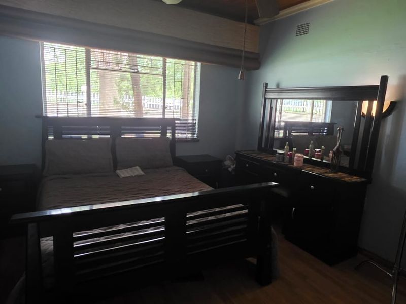 HOUSE FOR SALE IN SASOLBURG - Photo 6