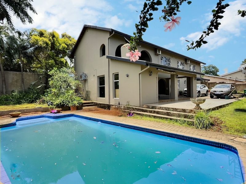 A Spacious Family Home Positioned Near St Catherine’s School – Exceptional Value and Lifestyle Appea - Photo 3