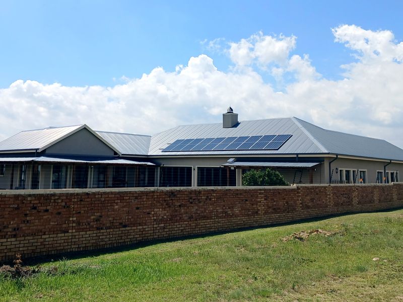 Exquisite Farm-Style Family Haven in Prestigious Berg-en-Dal Estate - Photo 2