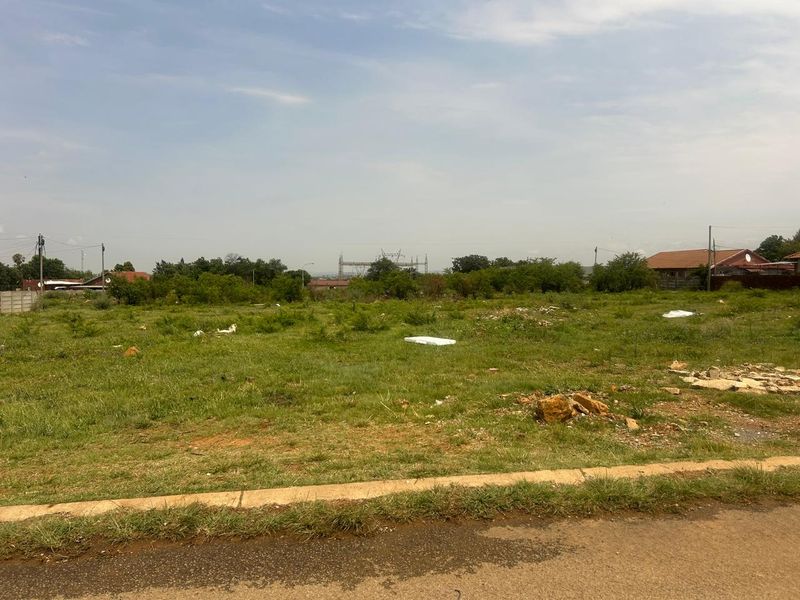Ideal Land Opportunity for Investors - Photo 1