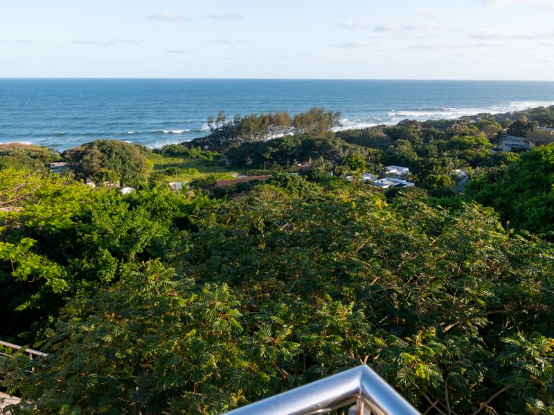 Coastal Grandeur in Zinkwazi Beach – Seven-Bedroom Sanctuary with Panoramic Ocean Views - Photo 2