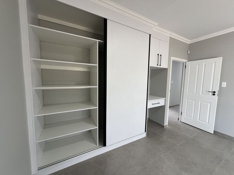 Spacious Newly Built Home in Aston Bay - Photo 10