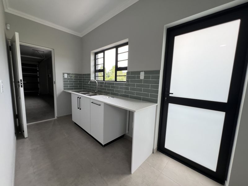 Spacious Newly Built Home in Aston Bay - Photo 8