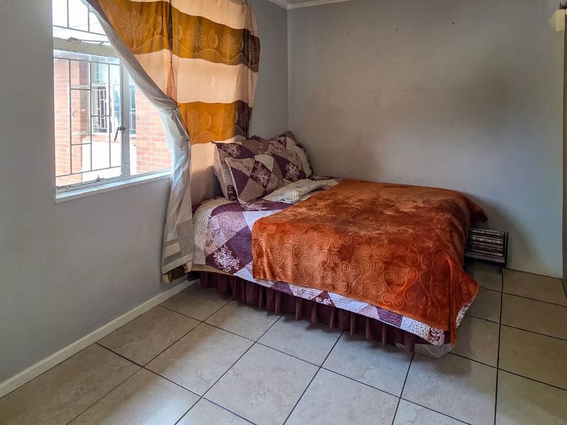 Modern 1-Bedroom Flat in Pietermaritzburg Central – Newly Listed - Photo 5