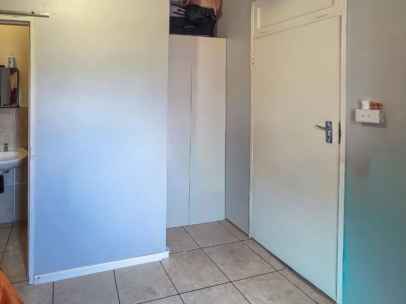 Modern 1-Bedroom Flat in Pietermaritzburg Central – Newly Listed - Photo 7