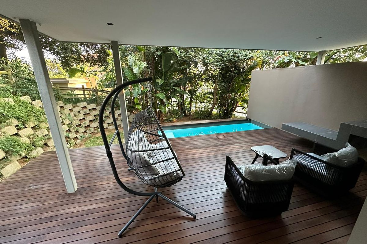 Modern 3-Bedroom Townhouse with Luxury Upgrades in Zimbali - Photo 4