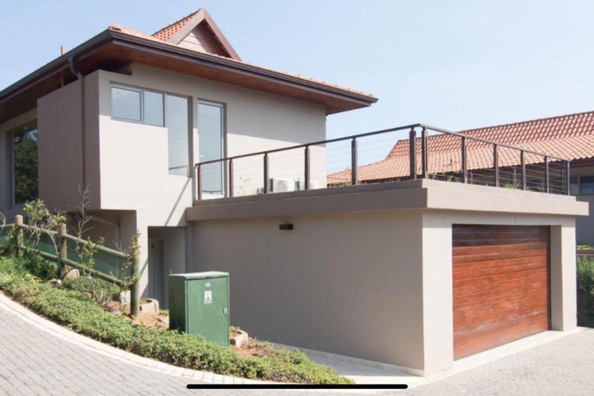Modern 3-Bedroom Townhouse with Luxury Upgrades in Zimbali - Photo 2