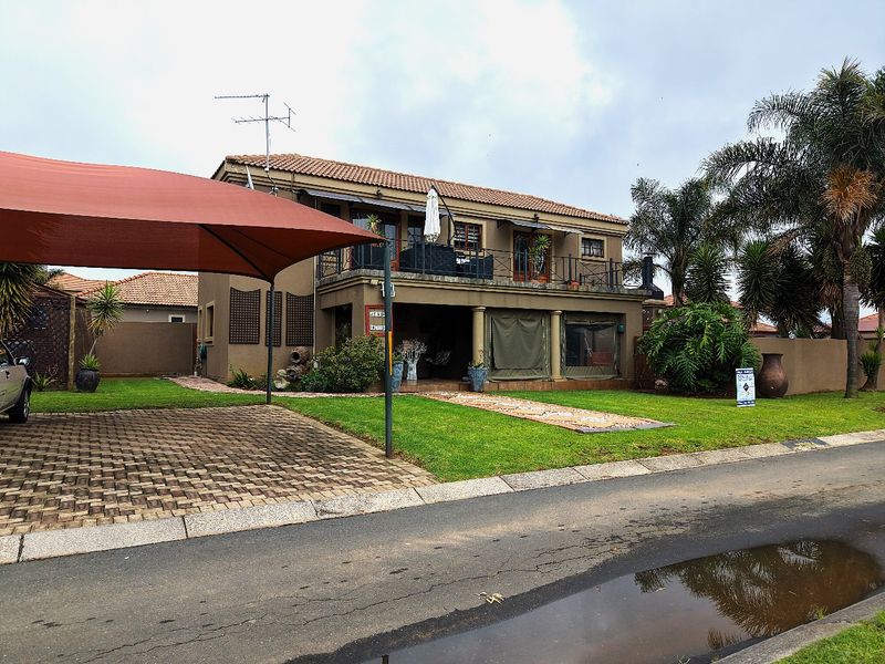 Beautiful Home for Sale in Secure Estate - Photo 8