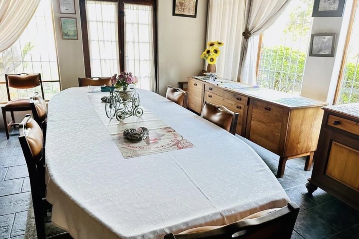 Spacious 10-Bedroom Guesthouse for Sale in Birdswood — Prime Location & Exceptional Facilities - Photo 5