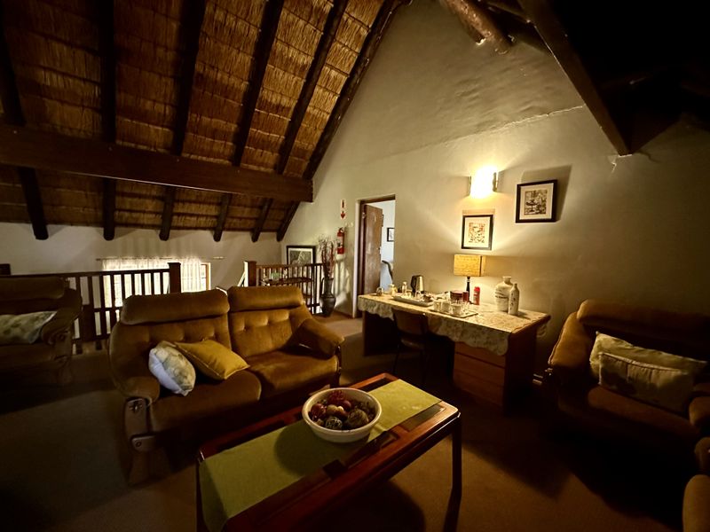 Spacious 10-Bedroom Guesthouse for Sale in Birdswood — Prime Location & Exceptional Facilities - Photo 9