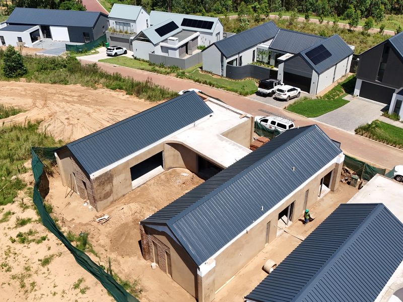 Modern Single Level Home in Elaleni Coastal Estate – 3 Bedroom Eco-Focused Living - Photo 7