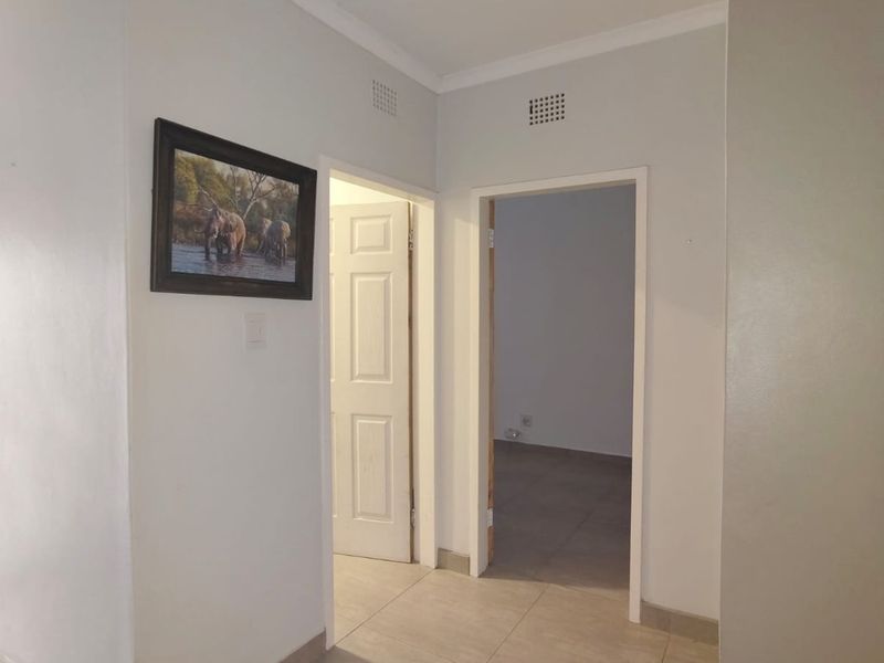 Beautiful 2-Bedroom Townhouse for Sale in Sasolburg! - Photo 9