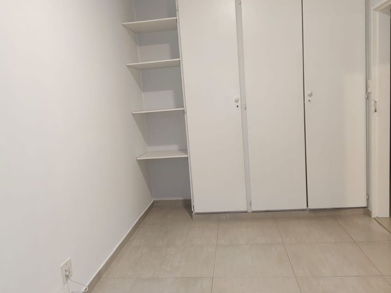 Beautiful 2-Bedroom Townhouse for Sale in Sasolburg! - Photo 8