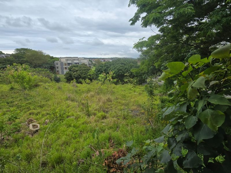 Build Your Dream Home in Secure Palm Lakes Estate - Photo 5