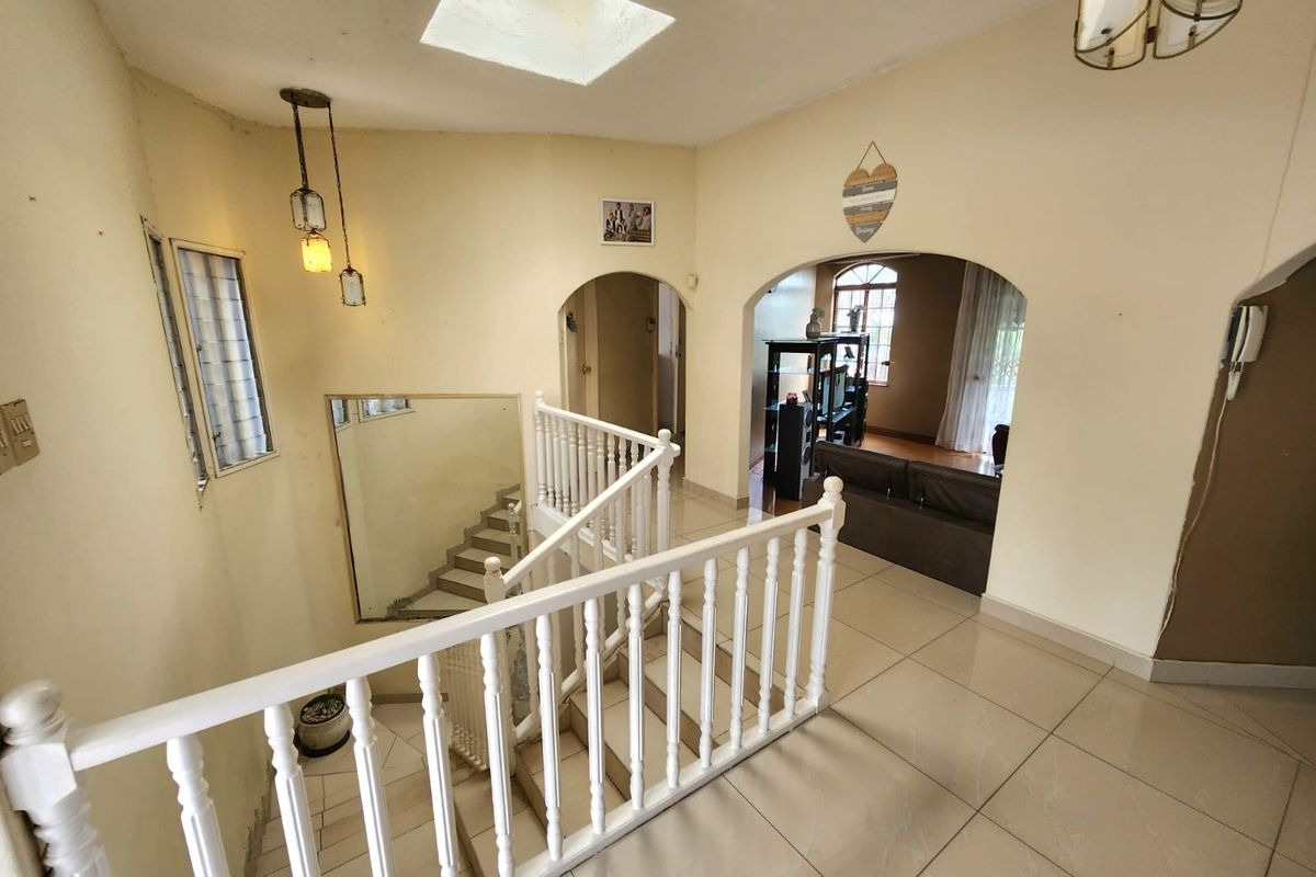 Spacious Extended Family Home with Exceptional Potential – Reservoir Hills - Photo 5