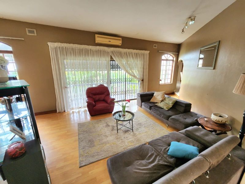 Spacious Extended Family Home with Exceptional Potential – Reservoir Hills - Photo 6