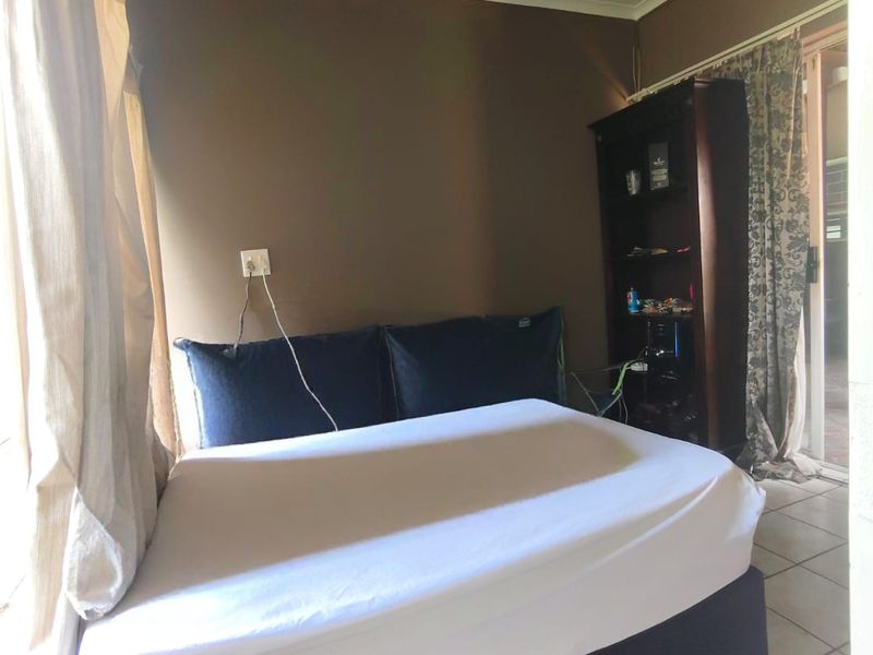 Magnificent Family Home with Endless Potential – Sasolburg - Photo 9