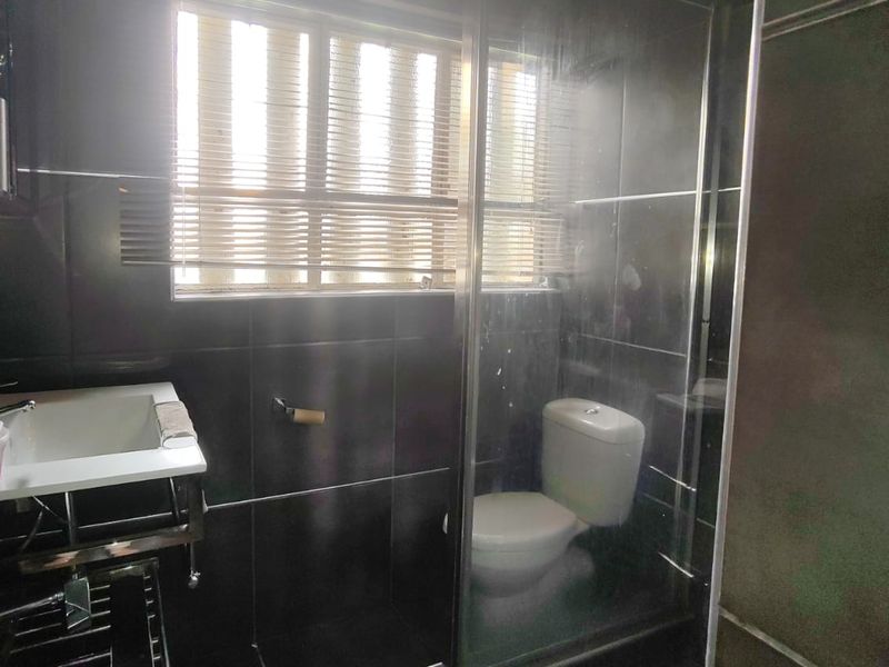 Magnificent Family Home with Endless Potential – Sasolburg - Photo 8