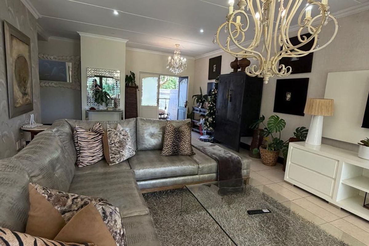Contemporary Coastal Living at Uluwatu, Zimbali Estate - Photo 3