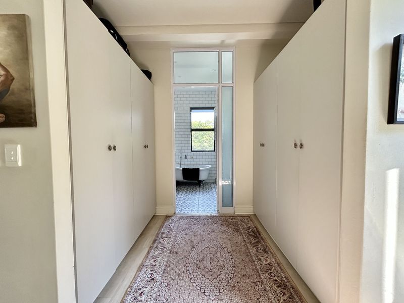 Light-filled home in Sandwood Hills - Photo 9